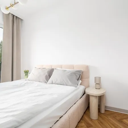 Prado Grand Bulwar Szczecin